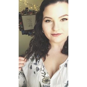 Meet your Posher, Jessica